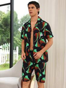 Men Allover Print PJ Set / Pajama Set For Daily