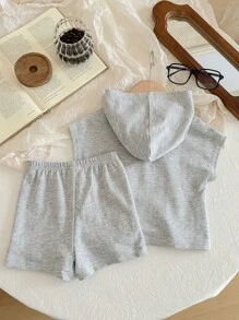 Baby Boy And Girl Gray 2pcs Hooded Short Sleeve Top With Decorative Patches And Loose Knitted Shorts, Casual, Comfortable, Breathable Fabric, Suitable For All-Match And Cute Outfits, Fashionable For Daily Wear, Korean Style, Perfect For Staying At Home, Or Going To School