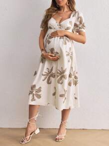 SHEIN Maternity Romantic Printed Sweetheart Neck Short Sleeve Maternity Pregnancy Midi Dress - Khaki - View 1