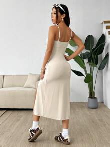 SHEIN EZwear Váy Cami đan dây xếp li màu trơn mùa hè dành cho nữ - Màu be - Xem 2