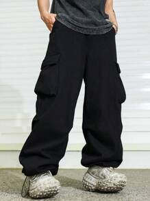Manfinity Hypemode Men's Black Denim Workwear Baggy Jeans With Multiple Pockets And Wide Leg - Black - View 1