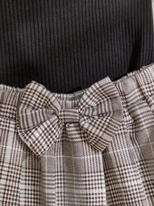 SHEIN 嬰幼兒女孩露肩短袖t恤+格紋裙套裝 - 黑色 - 查看 4