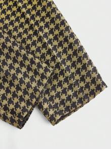 Manfinity VCAY 編織男士時尚彈性腰帶和閃亮金色壓花織物休閒褲 - 黑色 - 查看 4