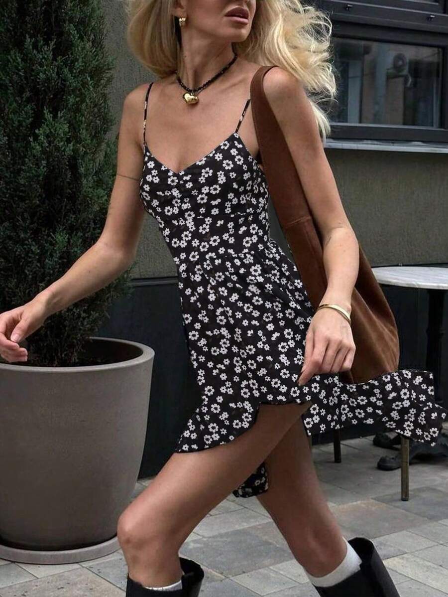 Chiquease 女裝休閒印花假日肩帶雪紡夏日連身裙 - 黑色 - 查看 1