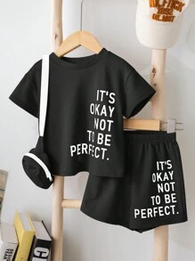 SHEIN 寶寶男/女孩3入組街頭風格休閒寬鬆落肩黑色短袖運動T恤和黑色運動短褲與黑色斜挎包套裝，適用於春夏秋季 - 黑色 - 查看 11