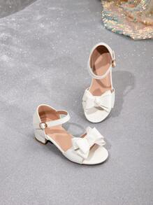 Sandalias blancas de tacón alto con hebilla decorada con lazo para niñas con estilo