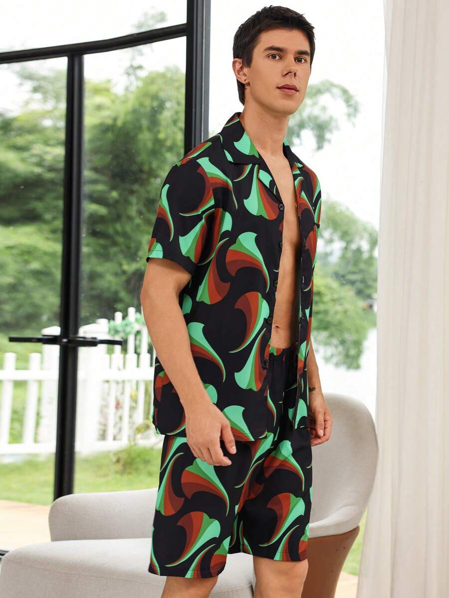 Men Allover Print PJ Set / Pajama Set For Daily