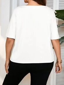 SHEIN Frenchy Camiseta Plus de cuello de barco en color sólido para verano