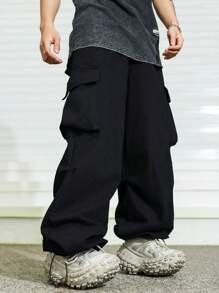 Manfinity Hypemode Men's Black Denim Workwear Baggy Jeans With Multiple Pockets And Wide Leg - Black - View 3