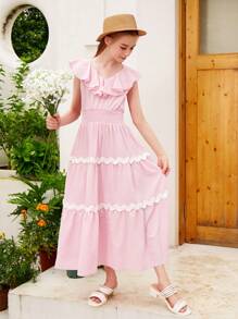 Tween Girls' Elegant Dress With Lace Decorated Neckline