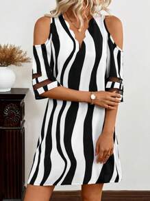 SHEIN LUNE 女士時尚黑白條紋連衣裙 - 黑與白 - 查看 1