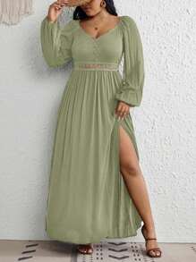 SHEIN VCAY Vestido de manga de linterna con encaje Guipure en la parte superior con abertura en el muslo en tallas grandes - Verde militar - Ver 1