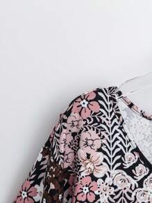 大码女式花卉印花圆领短袖 T 恤图案 T 恤女式上衣，适合夏季 - 彩色 - 查看 4