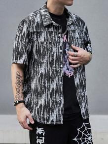 Manfinity Homme Men Allover Print Flap Pocket Denim Shirt Without Tee For Summer - Multicolor - View 4