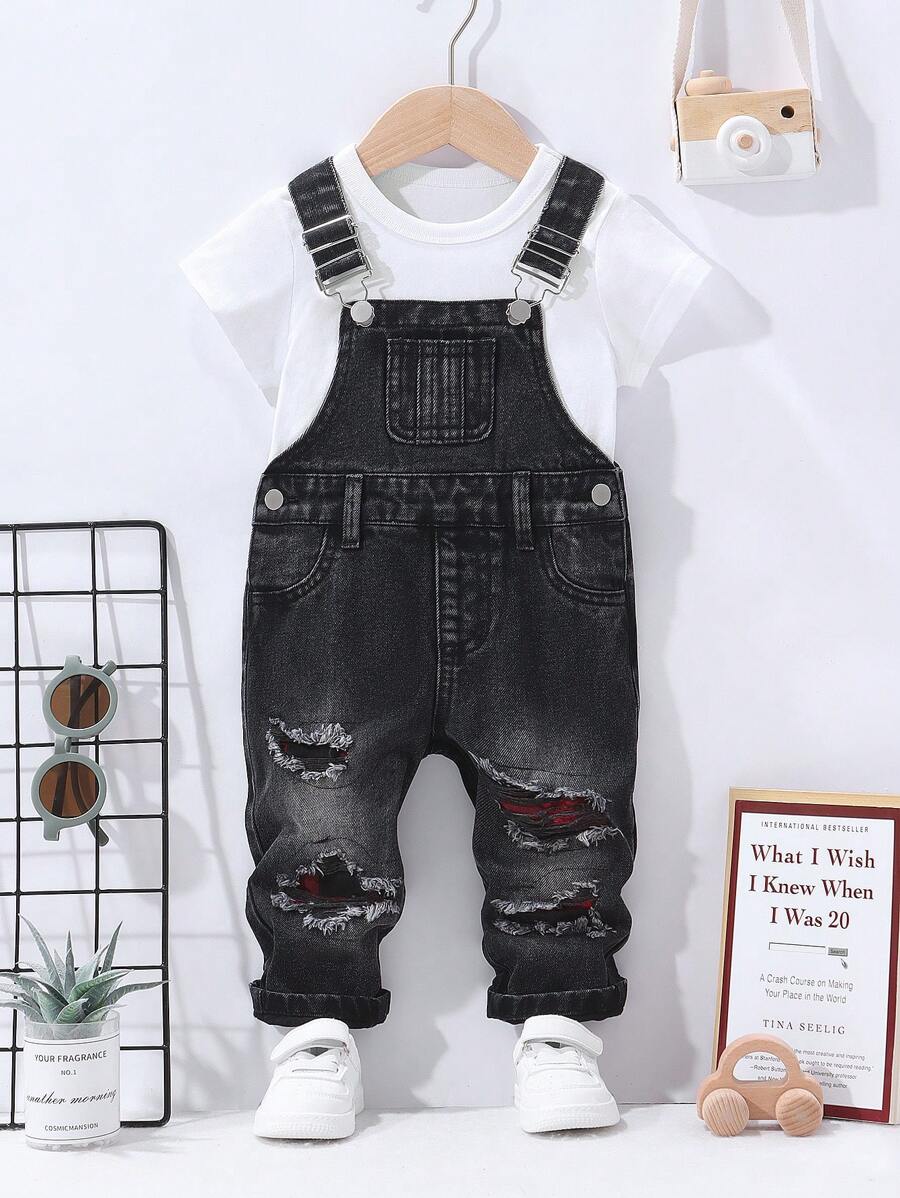 男婴帅气破洞个性吊带牛仔裤，百搭喷绘马和黑牛时尚，适合万圣节派对