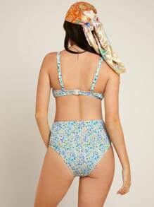 SHEIN 孕妇碎花褶皱比基尼套装夏季海滩 - 彩色 - 查看 2