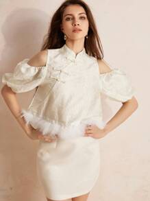 Aveloria Rosie Random Chinese-Style 3D Texture Jacquard Buckle Feather Open Shoulder Short Sleeve Women's Shirt