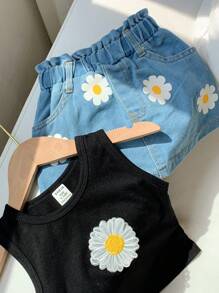 SHEIN 2件組女嬰夏季休閒可愛度假套裝 雛菊刺繡背心上衣與牛仔裙套裝 黑白街頭時尚日常穿搭 - 卡其色 - 查看 5