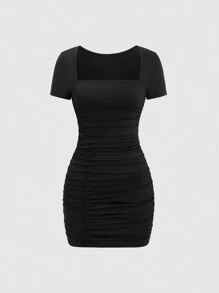 Sweetra 法式性感風格連身裙，修身顯瘦，展現迷人女性優雅 - 黑色 - 查看 1