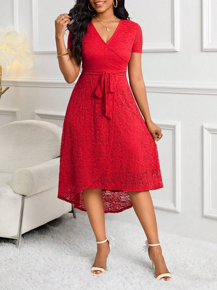 SHEIN Lady Vestido de encaje rojo para mujer, perfecto para festivales, conciertos country y fiestas - Rojo - Ver 1