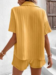 SHEIN LUNE Áo sơ mi và quần short có túi trễ vai cho kỳ nghỉ hè - Màu vàng - Xem 2