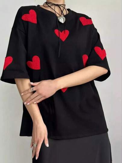 SHEIN Essnce Women's Summer Loose Fit Casual T-Shirt With 3D Embroidered Heart And Spade Design