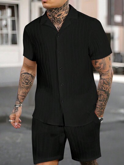 Manfinity Homme Conjunto de camisa abotonada y pantalones cortos de color sólido para hombre en verano