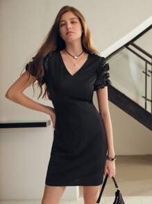 MOTF STUDIO RUFFLE TRIM FITTED DRESS