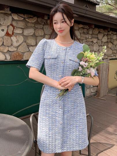 DAZY 女士優雅格紋圓領修身泡泡袖連身裙，夏季