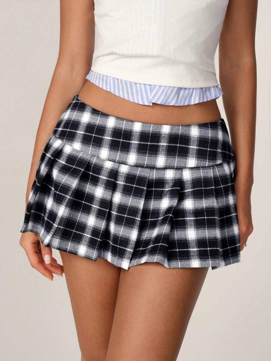 SHEIN Unity Women's Plaid Mini Skirt - Black - View 1