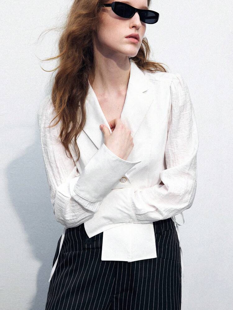 SHEIN Maija Chemise coupe courte à nœud latéral au col unicolore