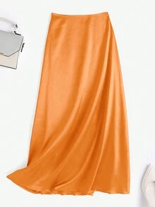 Rok Panjang Midi Model A-Line dengan Pinggang Tinggi, Karet Pinggang Tersembunyi, Resleting Belakang, dan Potongan Duyung, Bahan Satin. - Jeruk - View 3