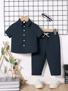 SHEIN Little Byeori 两件套男童纯色 Polo 领开衫短袖上衣和修身裤 - 藏蓝色 - 查看 7