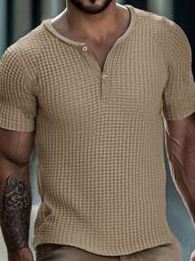 Manfinity Homme 男士純色半扣短袖上衣 - 橄欖綠 - 查看 1