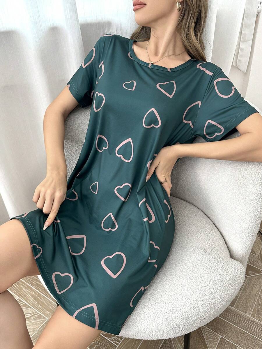 Snug Zone Camisón de pijama de cuello redondo con estampado de corazón para verano - Multicolor - Ver 1