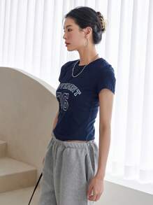 DAZY Letter Graphic Tee - Navy Blue - View 5