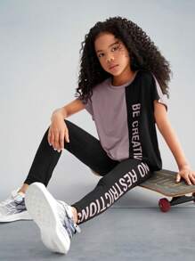 SHEIN Conjunto de dos piezas para niña preadolescente compuesto por camiseta de manga corta tejida con bloque de color y letra impresa y pantalones largos deportivos para el ocio - Púrpura polvoriento - Ver 1