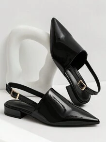 2025 Automne Nouveau Style Britannique Chaussures Plates à Bout Pointu à Talon Bas avec Design Unique et Style Élégant, Convient pour le Port Intérieur et Extérieur pour Femmes