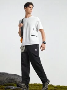 In My Nature 男士字母印花拉鍊口袋短袖戶外T恤 - 杏色 - 查看 10