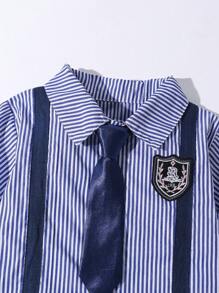 Boys' Casual And Cute Back-To-School Everyday Denim Outfit, College Style - Dark Wash - View 4