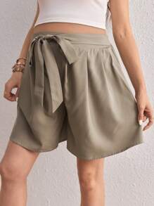 SHEIN 孕婦摺褶腰帶短褲 - 卡其色 - 查看 3