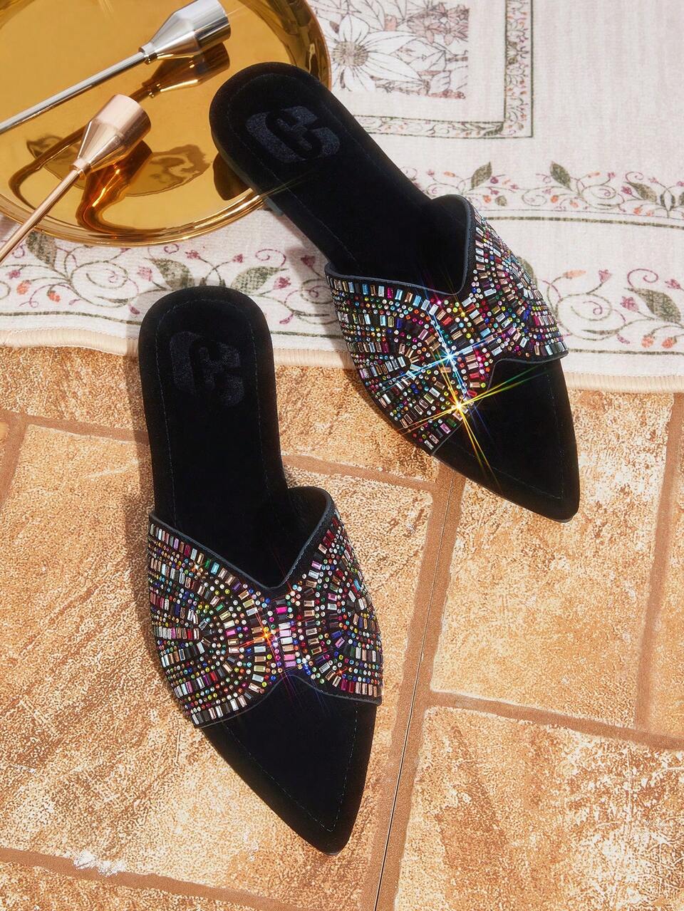 CUCCOO TILAWA New Outdoor Women's Flat Sandals, Black Slippers With Pointed Toe And Colorful Rhinestone Embellishments, Soft And Comfy Bottoms, Suitable For Casual Gatherings And Daily Commute In Summer Spring Shoes Spring Break Easter For Christmas Valentine's Day Summer Shoes