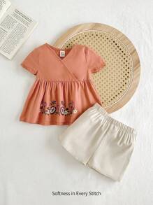 Cozy Pixies Set de pantaloni scurți casual pentru fetiță, cu decolteu în V, cu mâneci scurte, cu modele florale și botanice, cu talie elastică, haine de vară 2 buc - Lemn rosu - Vizualizare 1