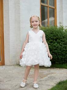 SHEIN Glamorique Kids Daily Casual Elegant 3D Flower Mesh Girls' Dress, Ideal For Wedding/Prom, Spring/Summer, Puffy Skirt - White - View 4