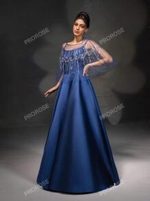Nuovo elegante vestito da sera a trapezio con spalline in pizzo e rete con scialle