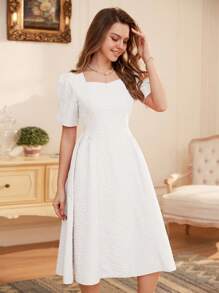 SHEIN Privé Elegant White Puff Sleeve Waist Cinched Embossed Fabric Women's Dress - White - View 4