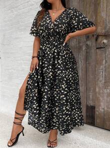 SHEIN Holidaya Plus Size Kỳ nghỉ Váy in Allover thông thường có khe bên hông - màu đen - Xem 5