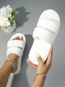 Zapatillas de novia de dos correas paralelas, blancas, esponjosas y mullidas para damas de honor, zapatillas de boda de suela blanda, cómodas y silenciosas para el piso del dormitorio - Blanco - Ver 1