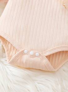 SHEIN Baby Girl Cute And  Ruffle Bodysuit With Checkered Bowknot Pants Set, Spring/Fall, With Headband - Multicolor - View 3