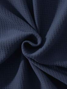 SHEIN 青少年男孩休閒度假風格字母3D壓花印花圓領短袖套頭T卹和針織短褲套裝 - 藏蓝色 - 查看 4